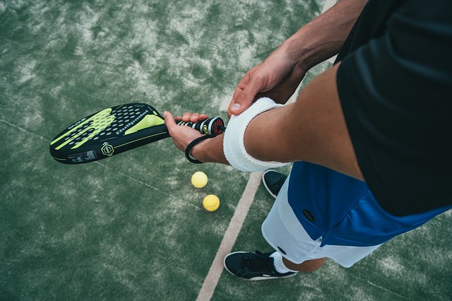 Tennisspieler beim Match in Tirol